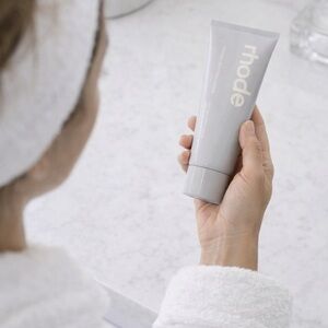 Rhode‎ Barrier Restore Cream Moisturizer Hailey Bieber Hydration